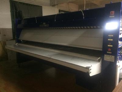 供應(yīng)泉州哪里有信譽好的床單折疊機|廈門床單折疊機-上海鴻興(福建)洗滌設(shè)備